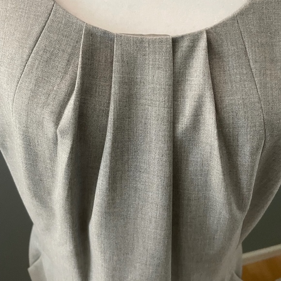 Ann Taylor Classic Dress - Picture 3 of 6